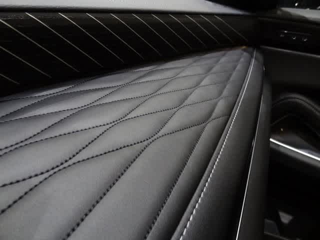 Thumbnail: 2026 INFINITI QX60 - 31