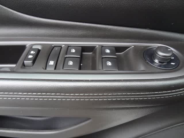 Thumbnail: 2022 Buick Encore - 14