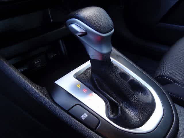 Thumbnail: 2023 Kia Forte - 24