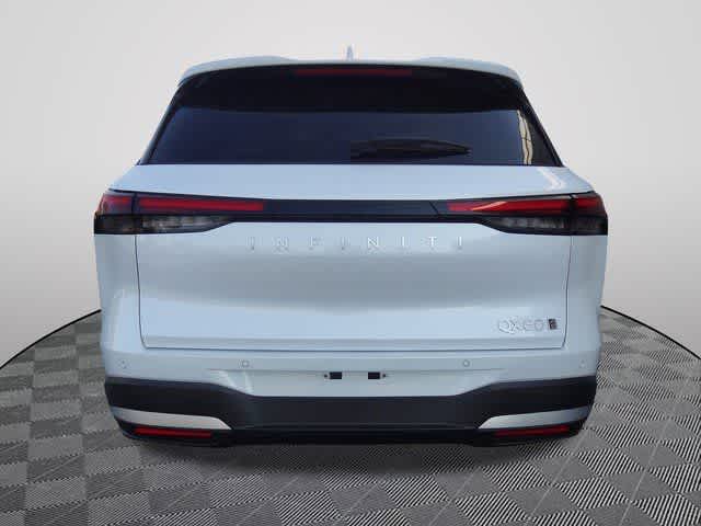 Thumbnail: 2026 INFINITI QX60 - 4