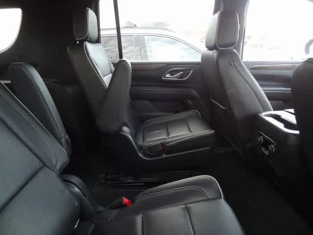 Thumbnail: 2022 Chevrolet Suburban - 12