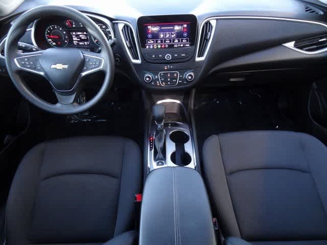 Thumbnail: 2023 Chevrolet Malibu - 11