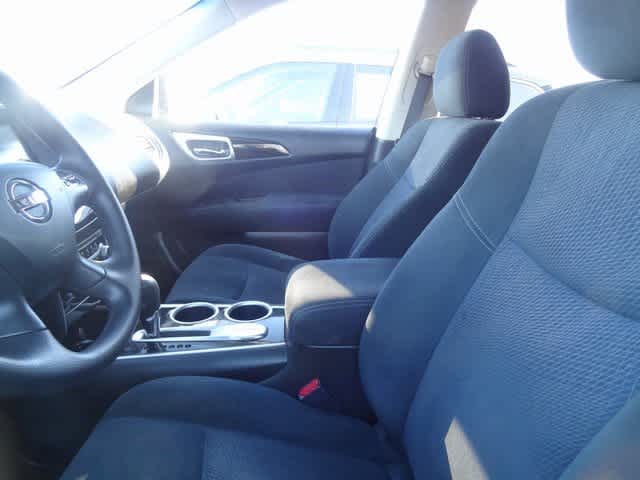 Thumbnail: 2013 Nissan Pathfinder - 5