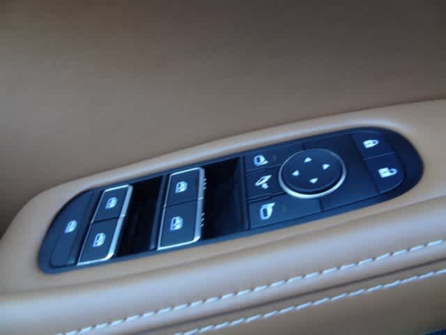 Thumbnail: 2026 INFINITI QX60 - 18