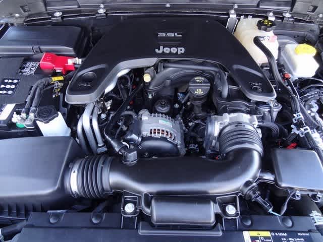 Thumbnail: 2019 Jeep Wrangler - 38