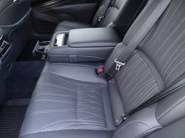 Thumbnail: 2022 Lexus LS - 17