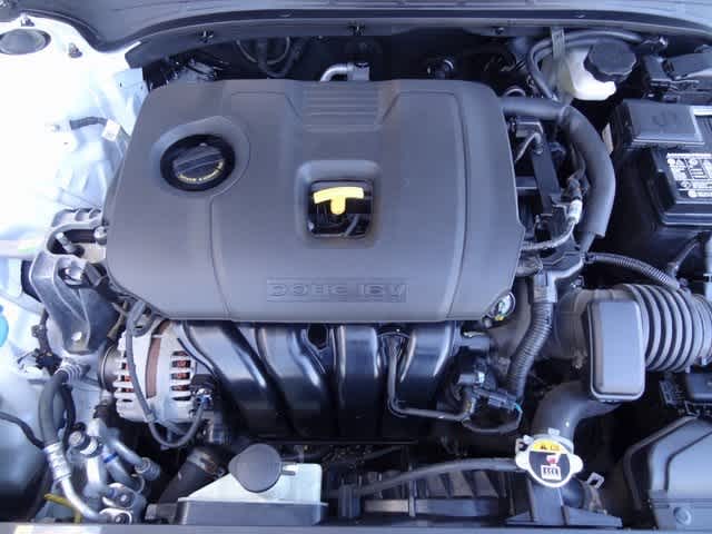 Thumbnail: 2023 Kia Forte - 32