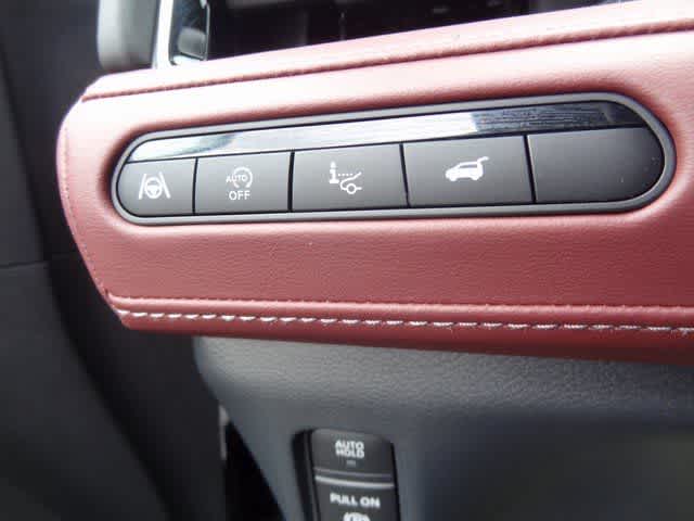 Thumbnail: 2026 INFINITI QX80 - 20