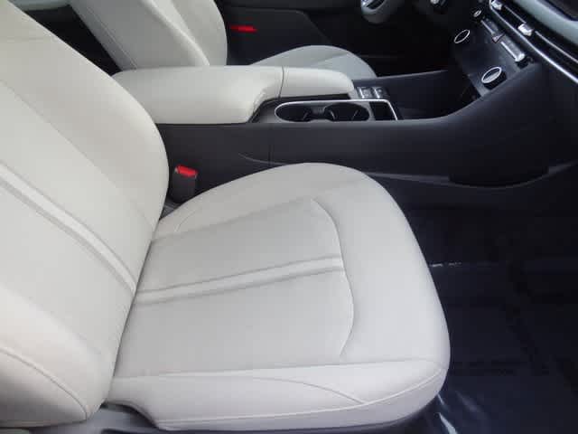 Thumbnail: 2024 Hyundai Sonata - 18