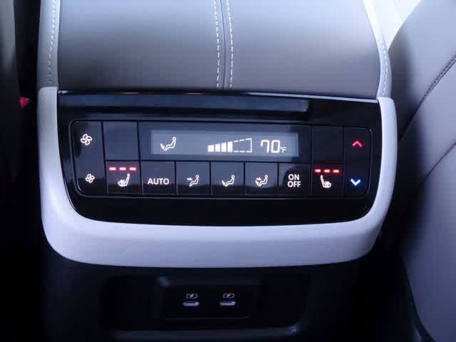 Thumbnail: 2026 INFINITI QX60 - 11