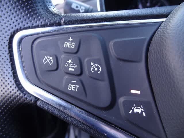 Thumbnail: 2023 Chevrolet Equinox - 18