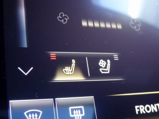 Thumbnail: 2026 INFINITI QX80 - 35