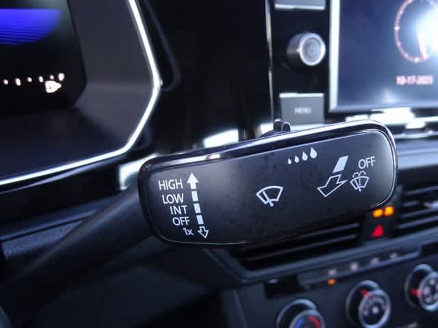 Thumbnail: 2024 Volkswagen Jetta - 20