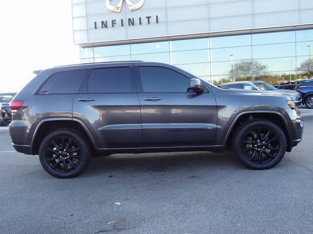 Thumbnail: 2021 Jeep Grand Cherokee - 4