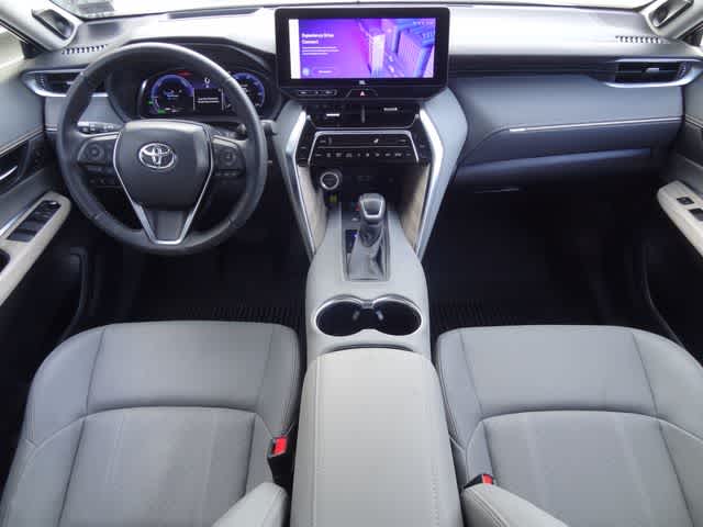 Thumbnail: 2023 Toyota Venza - 13
