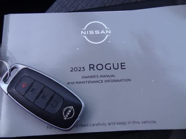 Thumbnail: 2023 Nissan Rogue - 33