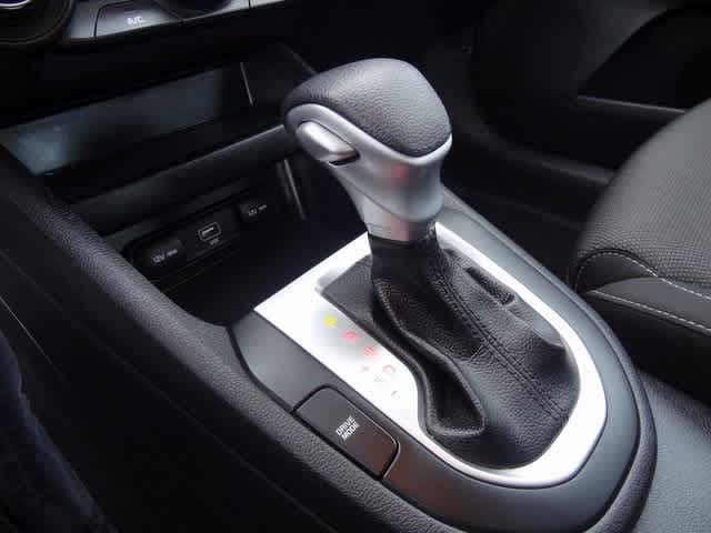 Thumbnail: 2023 Kia Forte - 24