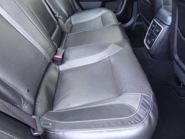 Thumbnail: 2020 Dodge Charger - 10