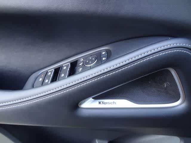 Thumbnail: 2026 INFINITI QX60 - 16