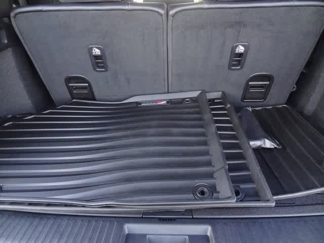 Thumbnail: 2023 Acura MDX - 13