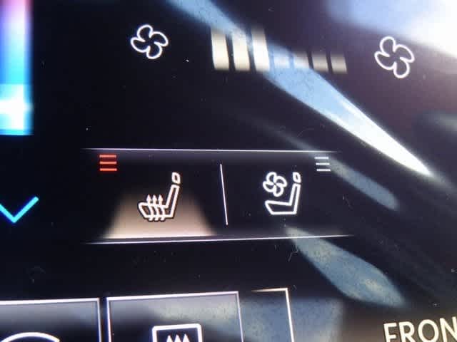 Thumbnail: 2026 INFINITI QX80 - 31