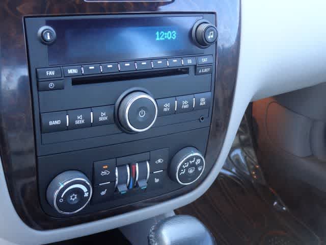 Thumbnail: 2014 Chevrolet Impala - 22