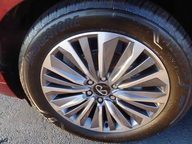 Thumbnail: 2025 INFINITI QX80 - 17