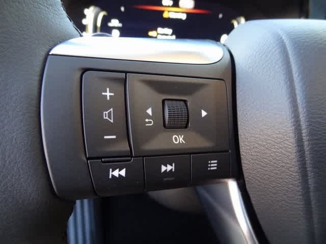 Thumbnail: 2026 INFINITI QX60 - 15