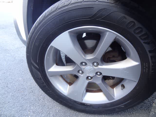 Thumbnail: 2013 Subaru Outback - 32