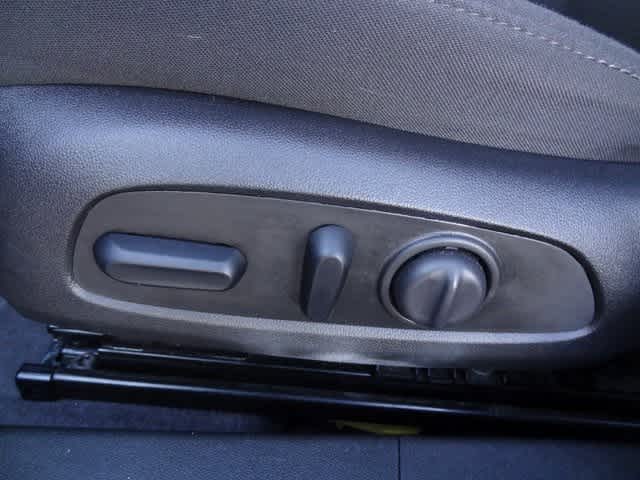 Thumbnail: 2023 Chevrolet Malibu - 7