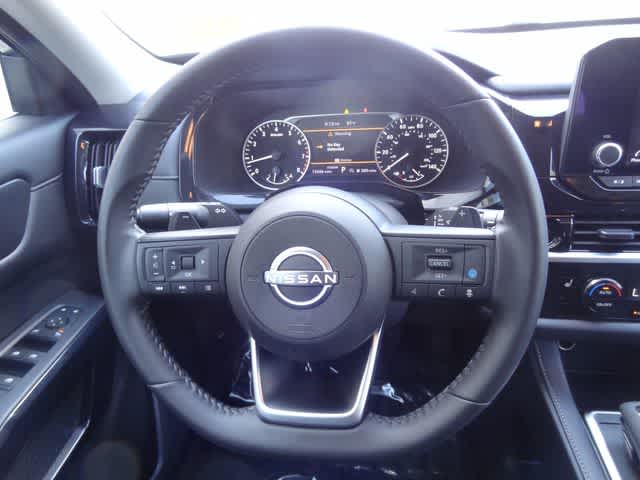 Thumbnail: 2025 Nissan Pathfinder - 16