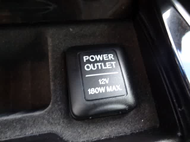 Thumbnail: 2020 Acura RLX - 33