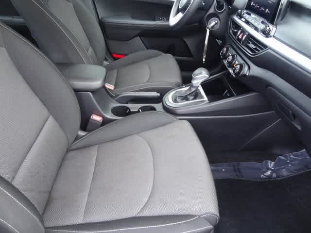 Thumbnail: 2023 Kia Forte - 12