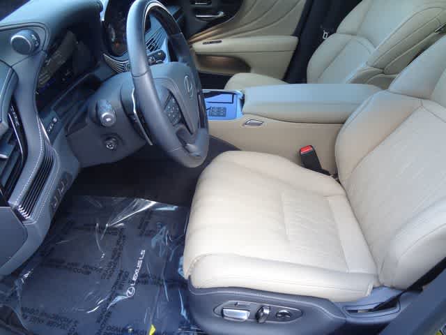 Thumbnail: 2025 Lexus LS - 6