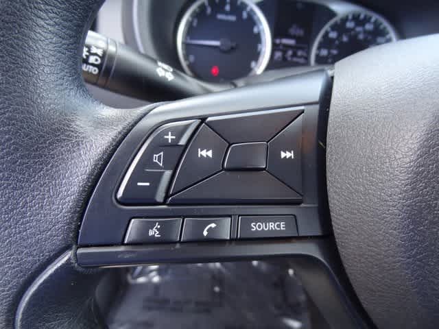 Thumbnail: 2023 Nissan Kicks - 17