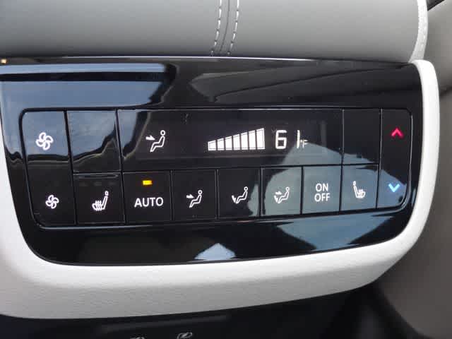 Thumbnail: 2026 INFINITI QX60 - 12