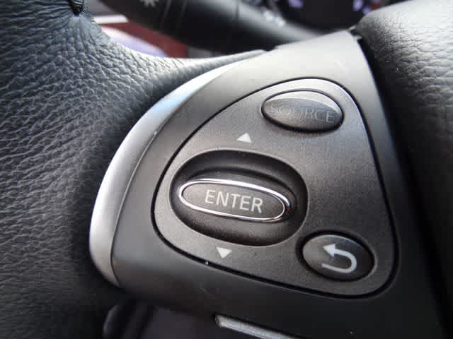 Thumbnail: 2019 INFINITI Q70 - 19