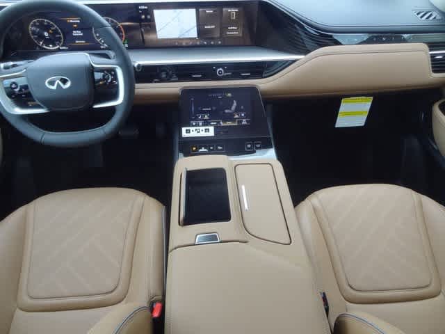 2025 INFINITI QX80 Luxe 18