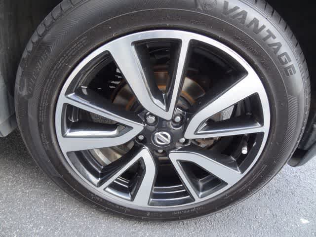 Thumbnail: 2020 Nissan Rogue - 37