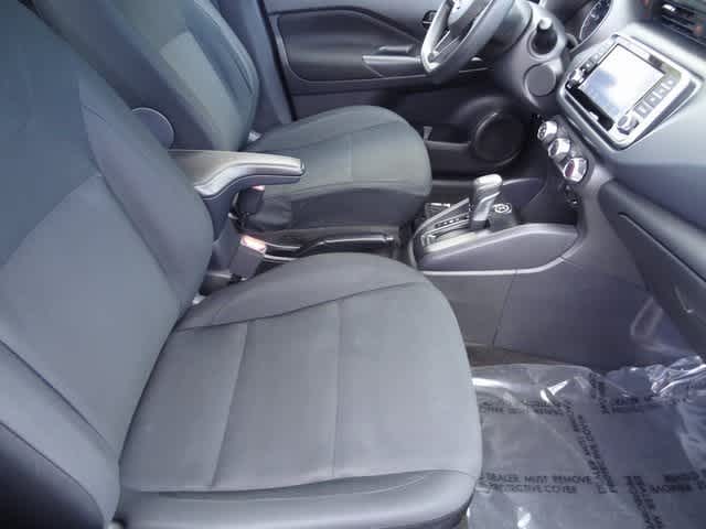 Thumbnail: 2023 Nissan Kicks - 13