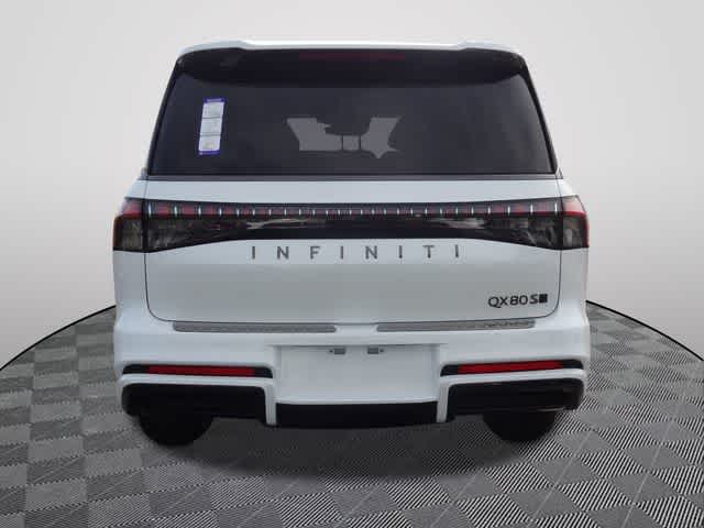 Thumbnail: 2026 INFINITI QX80 - 3