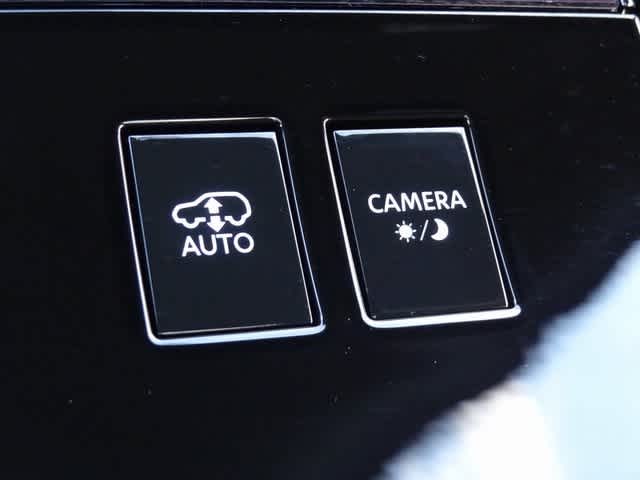 Thumbnail: 2026 INFINITI QX80 - 35