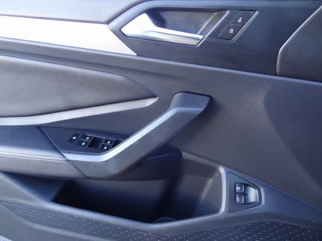 Thumbnail: 2024 Volkswagen Jetta - 13