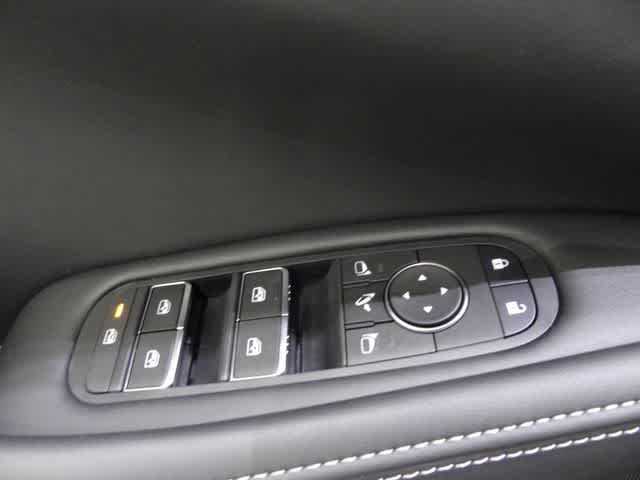 Thumbnail: 2026 INFINITI QX60 - 15