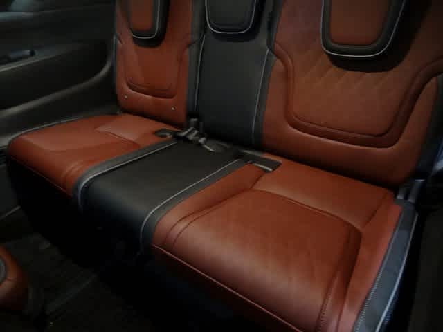 Thumbnail: 2026 INFINITI QX80 - 11