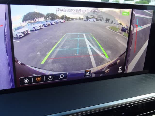 Thumbnail: 2026 INFINITI QX80 - 37