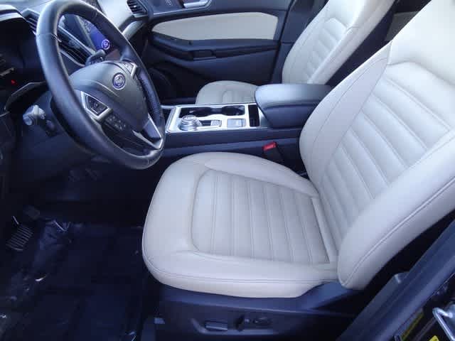 Thumbnail: 2022 Ford Edge - 6