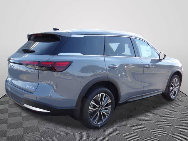 Thumbnail: 2027 INFINITI QX60 - 3