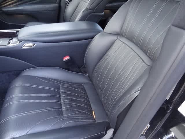 Thumbnail: 2022 Lexus LS - 6