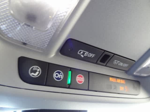 Thumbnail: 2023 Chevrolet Equinox - 37